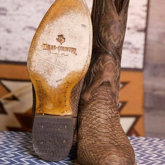 Texas Country Official Python Boots (Round Toe) - Picture 11 of 12